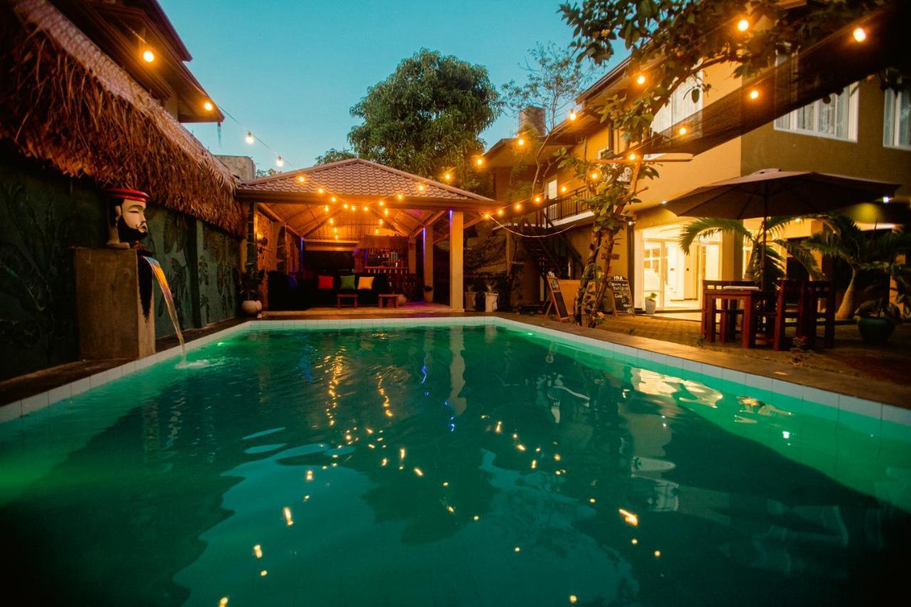 Hotel Supreme Dambulla Exterior foto